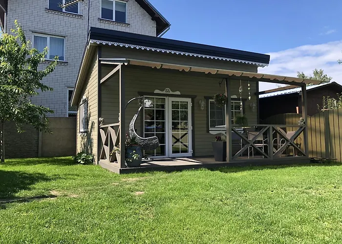 Naujos Statybos Namelis *